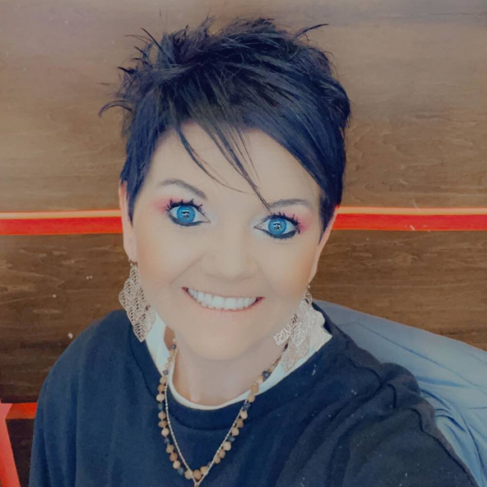 Meet your Posher, Brandi